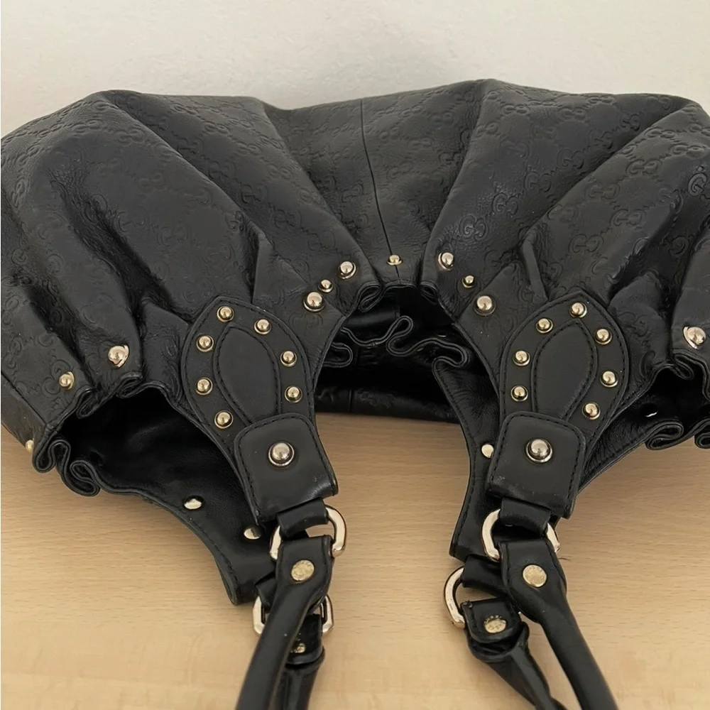 Gucci Guccissima Studded Leather Pelham Shoulder Bag Ltd Ed Rare 1990